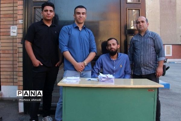 برگزاری جلسه اولیا و مربیان در دبیرستان آل یاسین شهرری