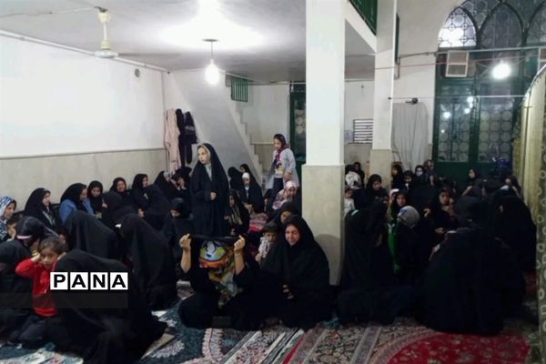 جشن هفته وحدت در مسجد صاحب‌الزمان (عج) محله حیدرخانی شهرکوهنانی‌