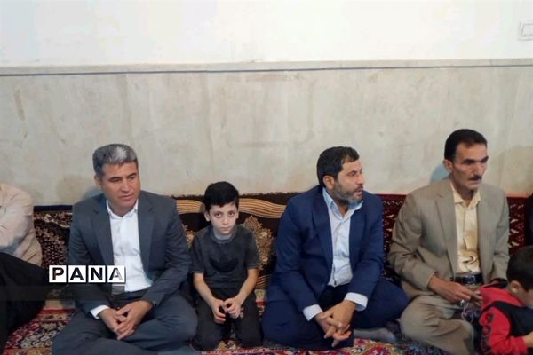 جشن هفته وحدت در مسجد صاحب‌الزمان (عج) محله حیدرخانی شهرکوهنانی‌