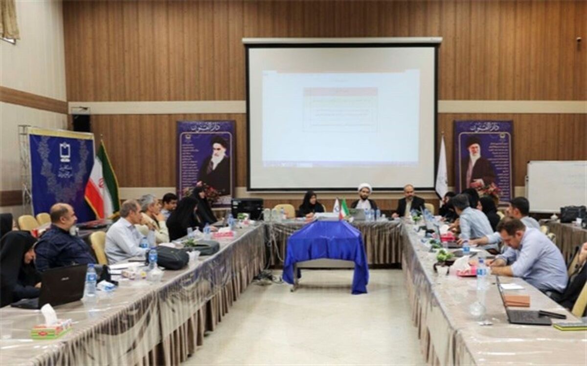 ارتباط میان معلمان و مولفان نقش به‌سزایی در رفع نواقص دارد