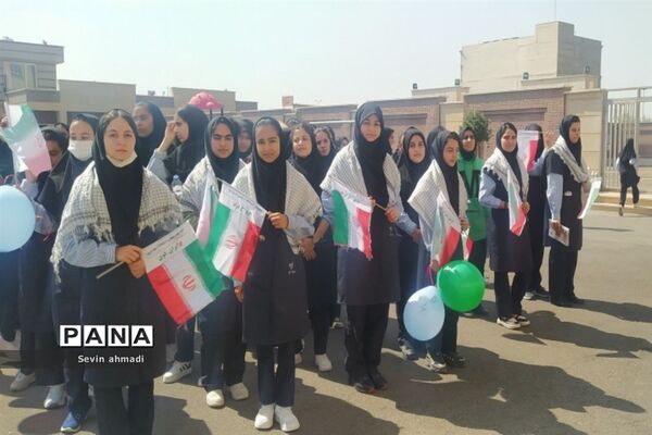 طنین زنگ مقاومت در مدارس ملارد و صفادشت