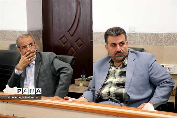 برگزاری جلسه شورای آموزش و پرورش شهرستان اردکان