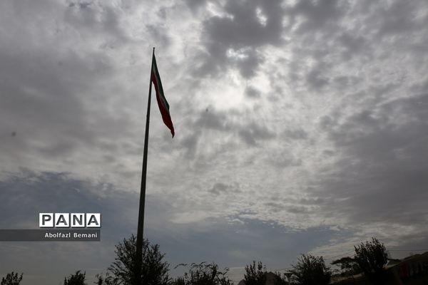 بازدید گروه‌های دانش‌آموزی از موزه دفاع مقدس قم