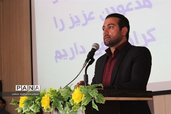 آیین تکریم و معارفه امام جمعه بخش گلستان شهرستان بهارستان