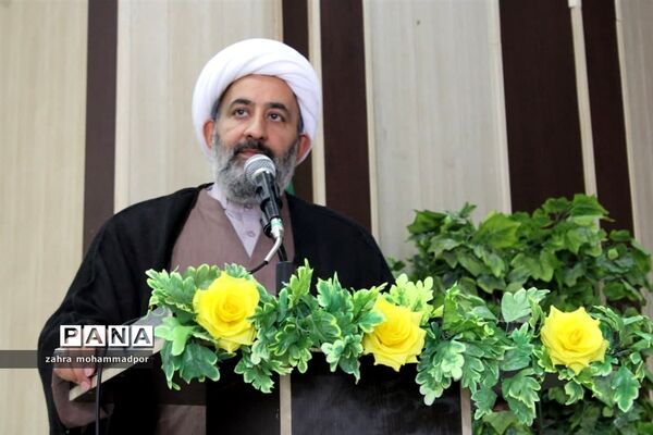 آیین تکریم و معارفه امام جمعه بخش گلستان شهرستان بهارستان