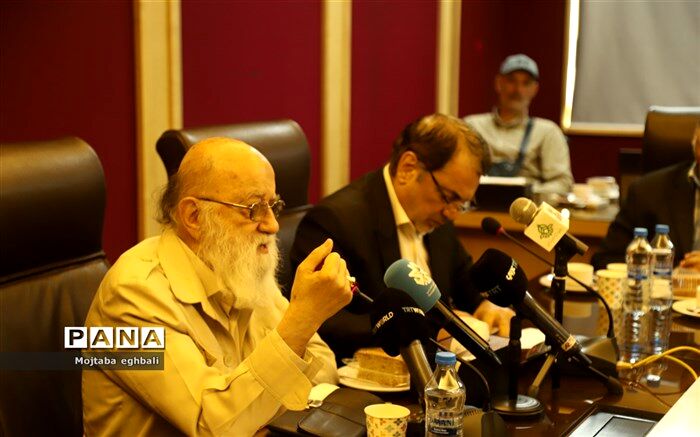 آرمان ما آزادی قدس است که با وحدت مسلمانان به سرانجام می‌رسد