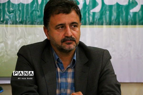 نشست خبری رئیس اداره اوقاف و امور خیریه شهرستان کاشمر