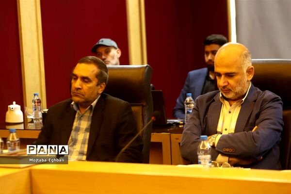 دیدار رئیس شورای شهر اسلامی شهر تهران با مهمانان اجلاس یادواره محمد الدوره