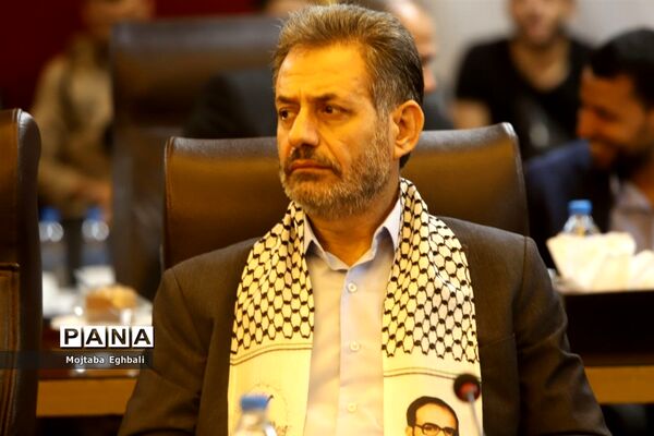 دیدار رئیس شورای شهر اسلامی شهر تهران با مهمانان اجلاس یادواره محمد الدوره
