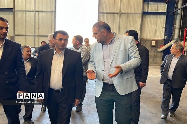بازدید از کارخانه چرم و نساجی تبریز