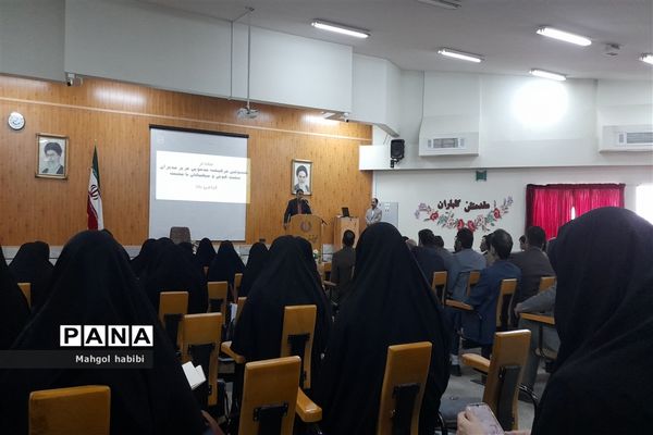 برگزاری همایش مدیران حوزه معاونت متوسطه ناحیه ۷ مشهد مقدس