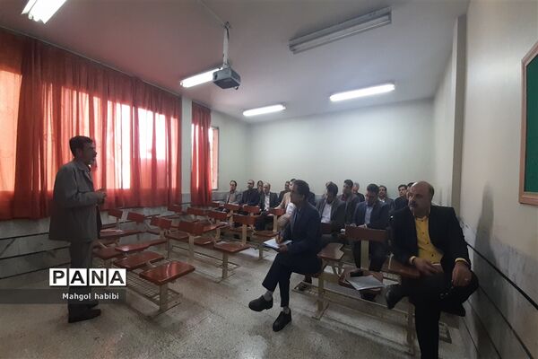 برگزاری همایش مدیران حوزه معاونت متوسطه ناحیه ۷ مشهد مقدس