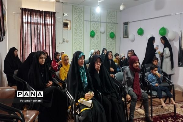 برگزاری پاتوق دخترانه در خلیل آباد