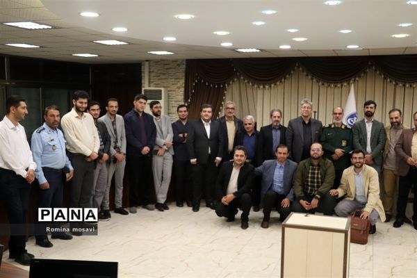 همایش تحلیف حکم مسئولان انجمن‌های اسلامی دانش‌آموزان مدارس دخترانه تبریز