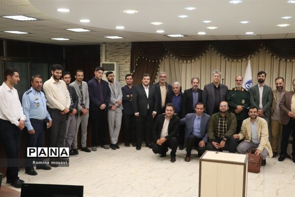 همایش تحلیف حکم مسئولان انجمن‌های اسلامی دانش‌آموزان مدارس دخترانه تبریز