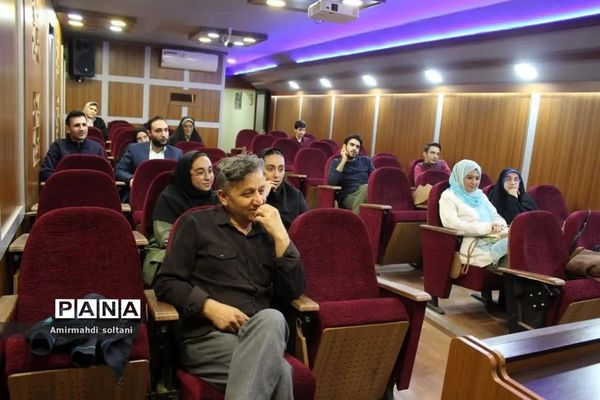 محفل شاعرانه حوزه هنر