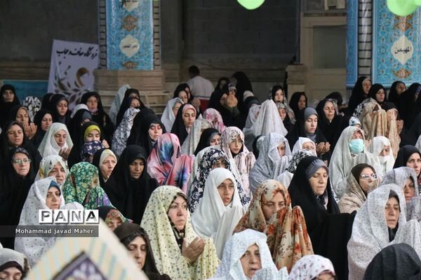 اقامه نماز جمعه در شهرستان قدس
