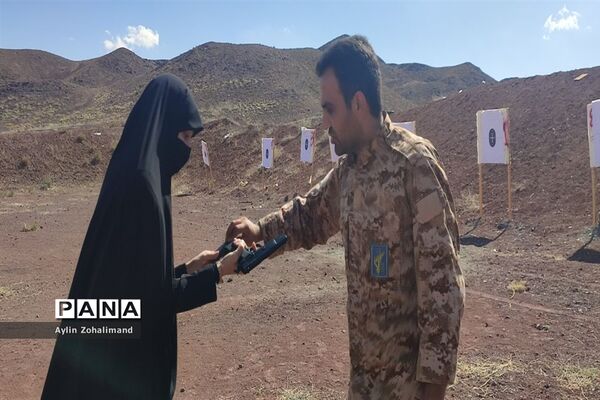 آموزش یگان بسیج و میدان تیر شهرستان رباط‌کریم