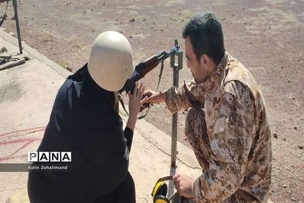 آموزش یگان بسیج و میدان تیر شهرستان رباط‌کریم