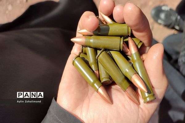 آموزش یگان بسیج و میدان تیر شهرستان رباط‌کریم