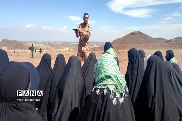 آموزش یگان بسیج و میدان تیر شهرستان رباط‌کریم