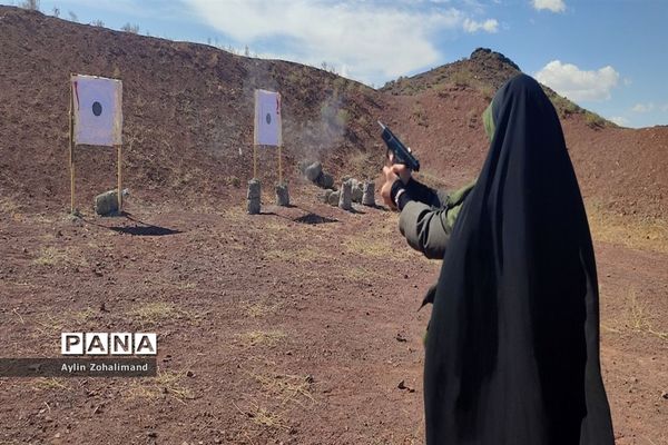 آموزش یگان بسیج و میدان تیر شهرستان رباط‌کریم