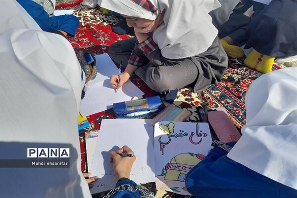 نقاشی همگانی ایثار و همدلی در بجنورد