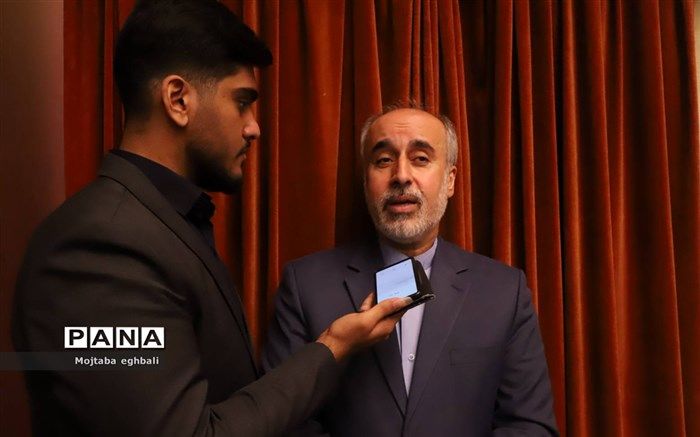 اجرای برنامه‌های فرهنگی علاوه بر روحیه‌بخشی به توان ایستادگی مردم فلسطین نیز کمک می‌کند