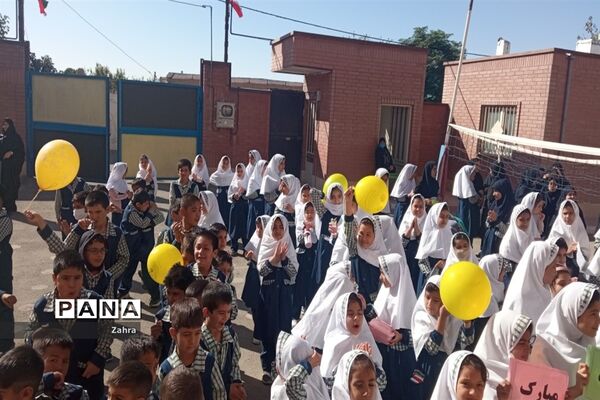 جشن روز کودک با رایحه قرآنی در آموزشگاه جاوه حق‌بخش جوادآباد