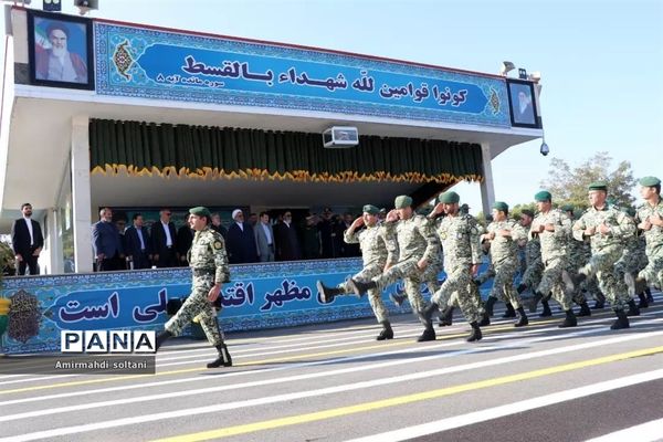 رژه هفته نیروی انتظامی