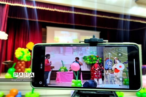 جشن غنچه‌ها در فرهنگسرای بعثت صفادشت