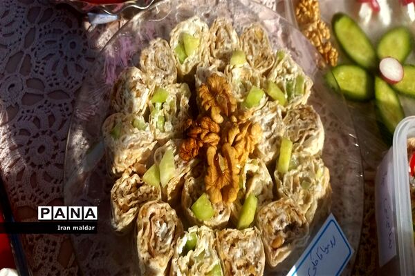 جشنواره صبحانه سالم در دبستان لطیفه