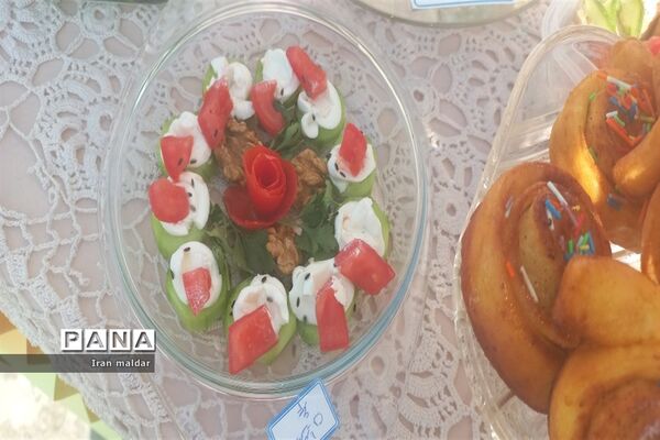 جشنواره صبحانه سالم در دبستان لطیفه