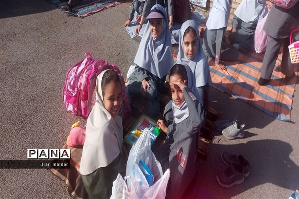 اردوی درون مدرسه ای به‌مناسبت روز جهانی کودک در دبستان لطیفه ناحیه ۷