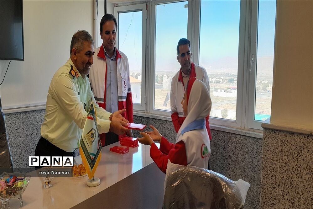 تجلیل به‌مناسبت هفته نیروی انتظامی شهرستان مانه وسملقان