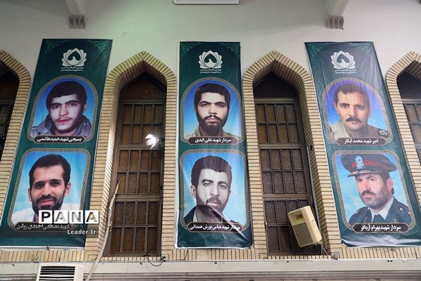 دیدار دست‌اندرکاران کنگره ملی شهدای همدان با مقام معظم رهبری