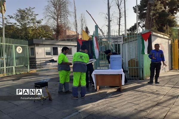 جشن و شادی مردم تهران در خیابان‌ها برای مقاومت فلسطین