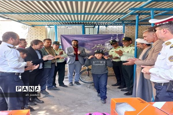 برگزاری همایش بزرگ دوچرخه‌سواری در شهرستان مرزی کلات