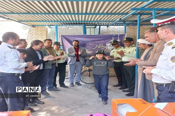 برگزاری همایش بزرگ دوچرخه‌سواری در شهرستان مرزی کلات