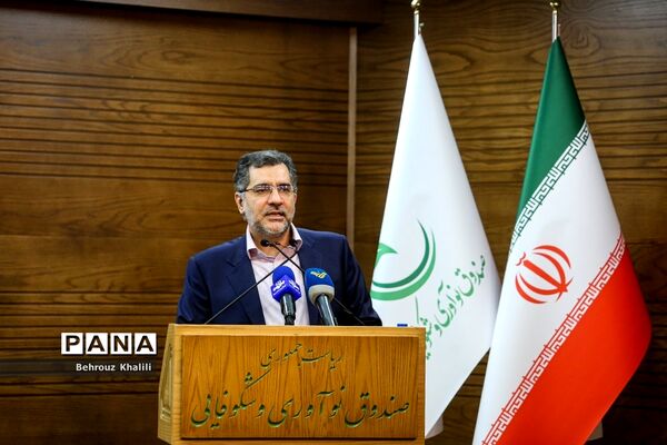 افتتاحیه نمایشگاه «یک تجربه نوآورانه»