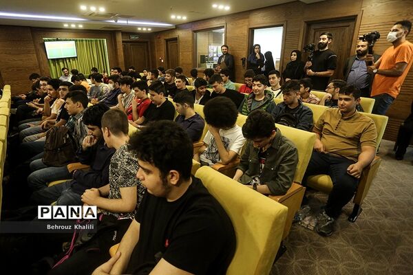 افتتاحیه نمایشگاه «یک تجربه نوآورانه»