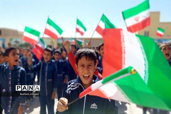 زنگ همبستگی در مدارس شهرستان مروست