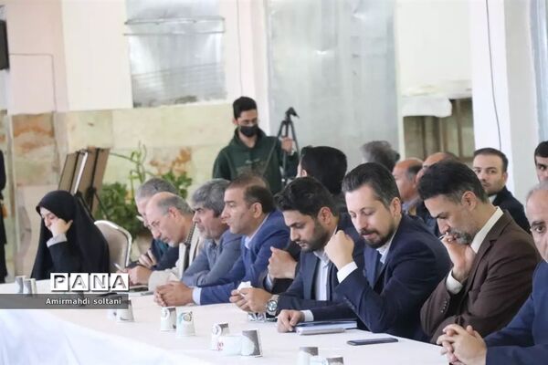 جلسه شورای اداری شهرستان تبریز