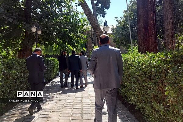 بازدید معاونان پرورشی شهرستان‌های استان تهران از مدرسه دارالفنون