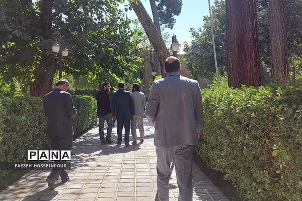 بازدید معاونان پرورشی شهرستان‌های استان تهران از مدرسه دارالفنون
