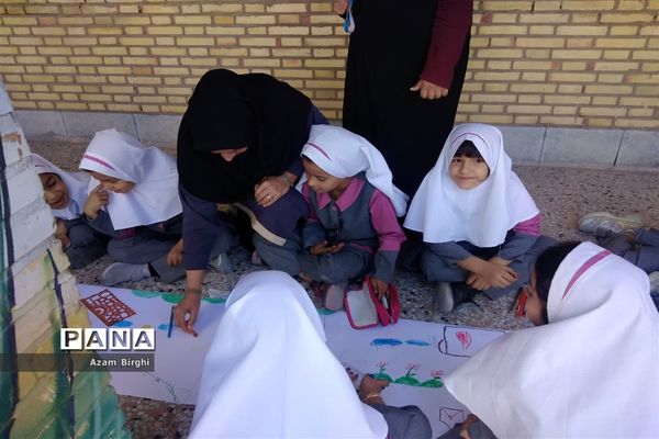 روز جهانی کودک در دبستان سمیه ناحیه یک