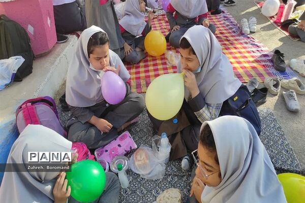 جشن روز جهانی کودک در دبستان 22بهمن ناحیه یک