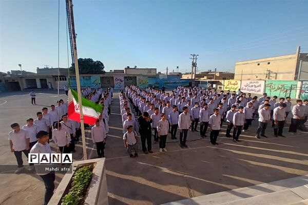 نواخته شدن زنگ همبستگی با مردم فلسطین در دبیرستان شاهد باقرالعلوم (ع) بهبهان