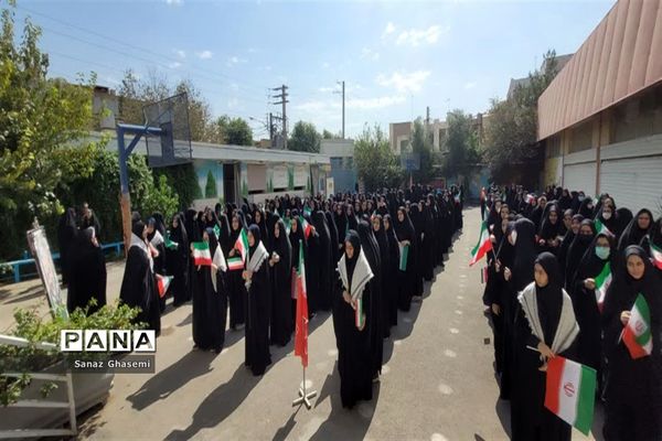 نواخته شدن زنگ همبستگی با دانش‌آموزان فلسطینی در دبیرستان حضرت معصومه(س) قم