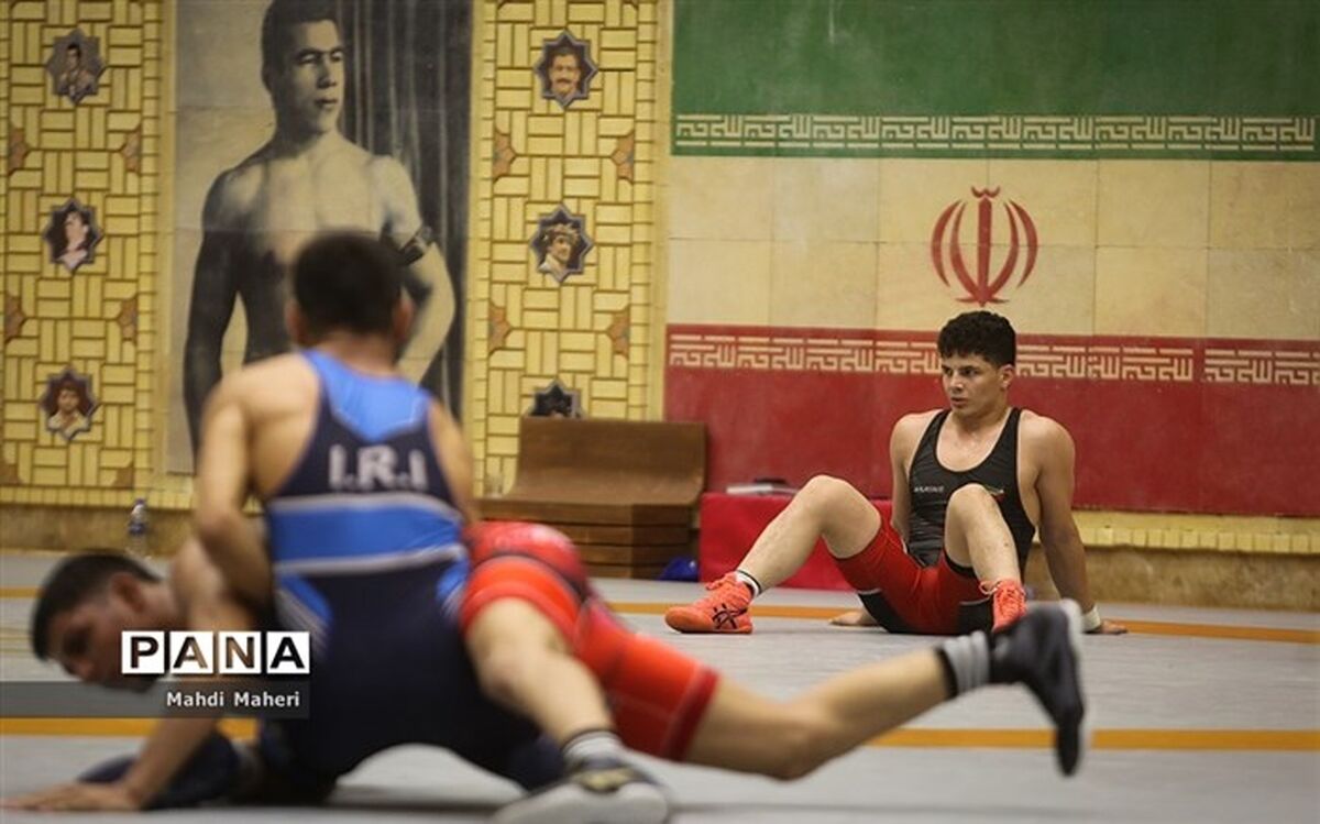 لشکرکشی کاروان کشتی ایران به آلبانی